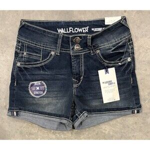 Wallflower Luscious Curvy Fit Cuffed Blue Denim Jeans Shorts Size 1 / 25 NWT